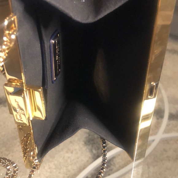 🔥RARE Ferragamo Minaudiere oxford  Lucite square - Picture 9 of 12